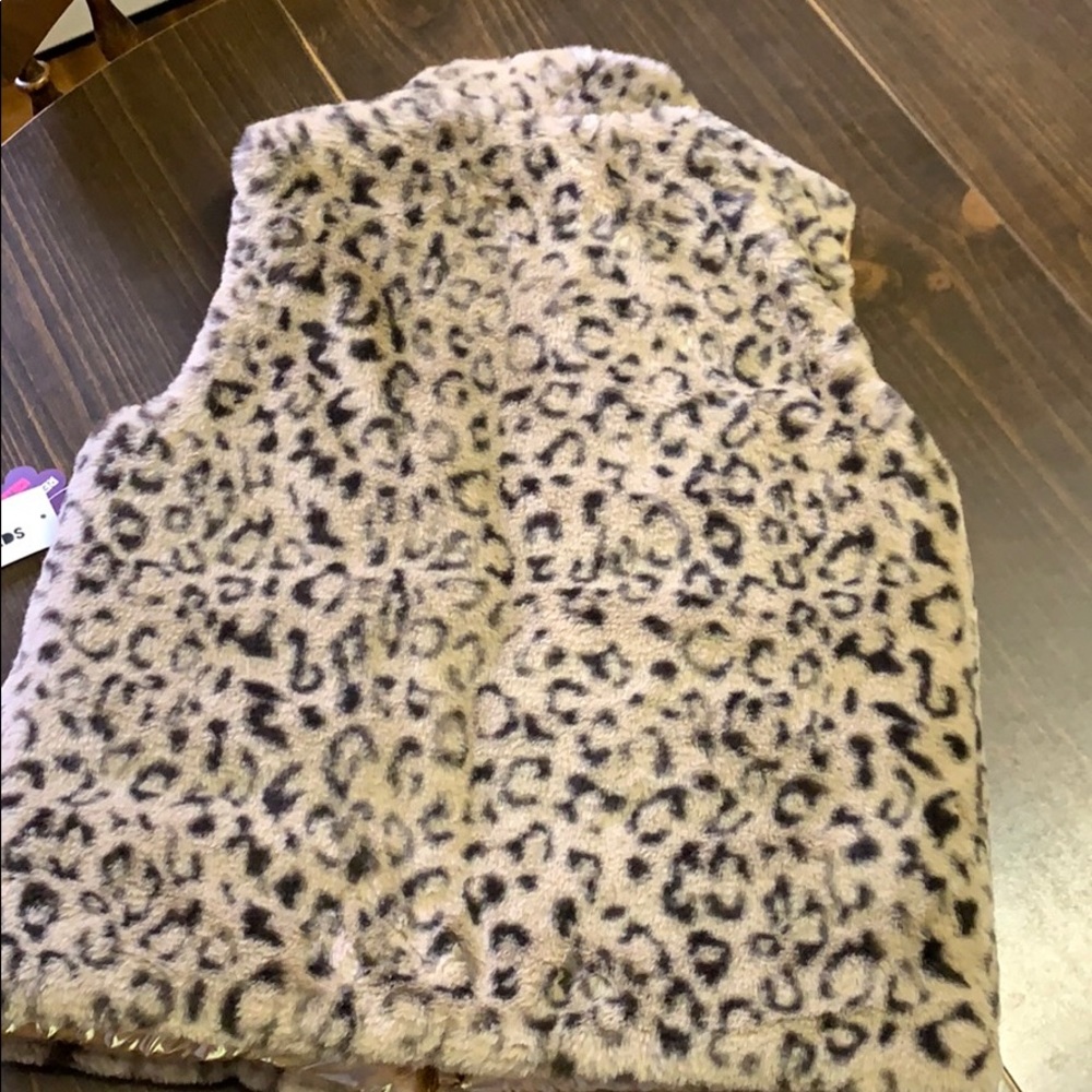 Epic Threads leopard print vest - Picture 4 of 6